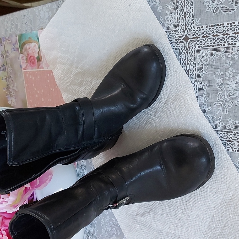 Woman's boot